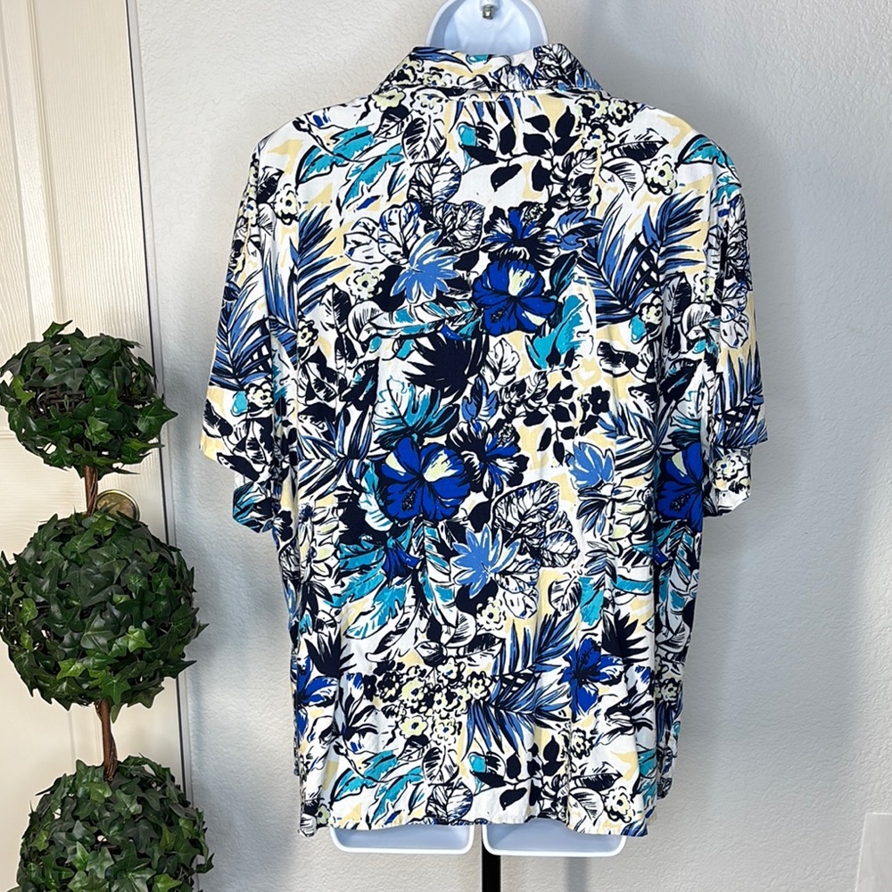 Erika Women's Button Down Shirt | Blue and Black Floral - Picture 5 of 7